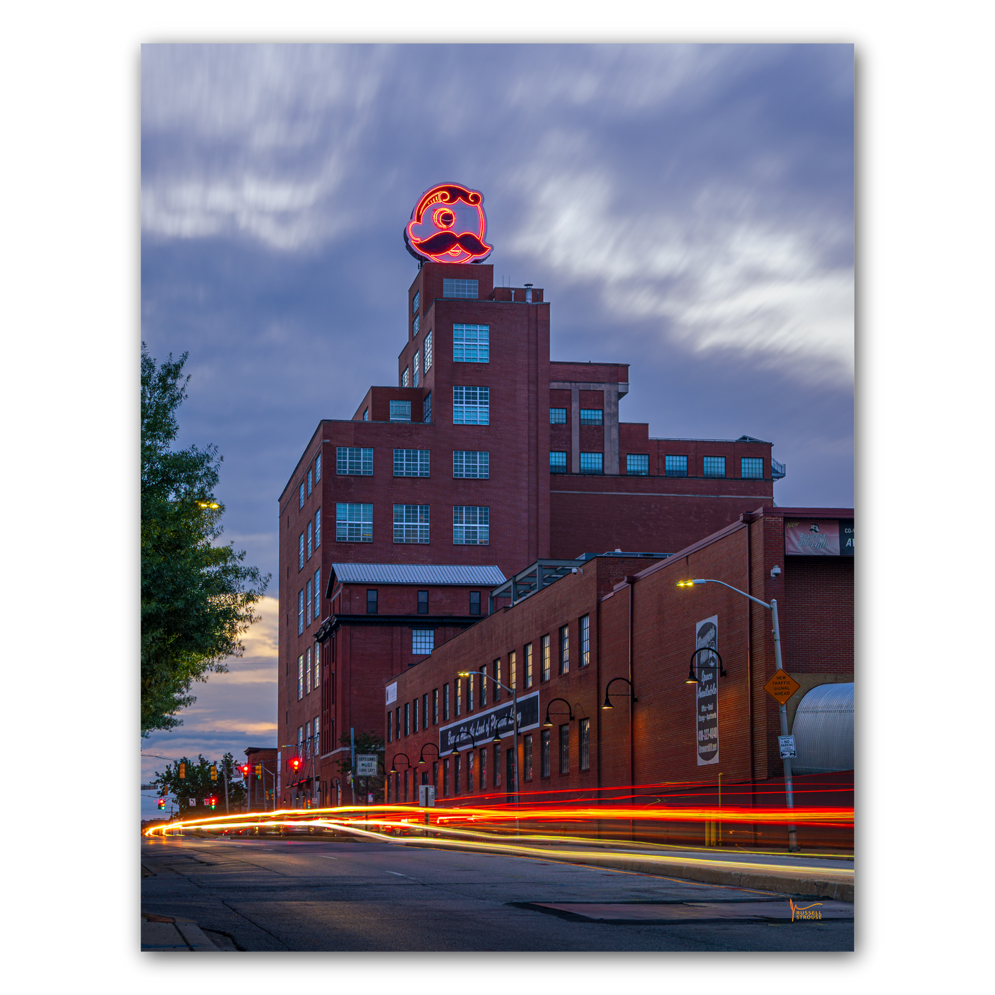 Brewers Hill Natty Boh Glow