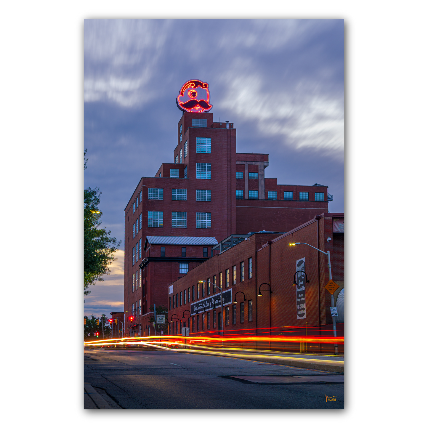 Brewers Hill Natty Boh Glow