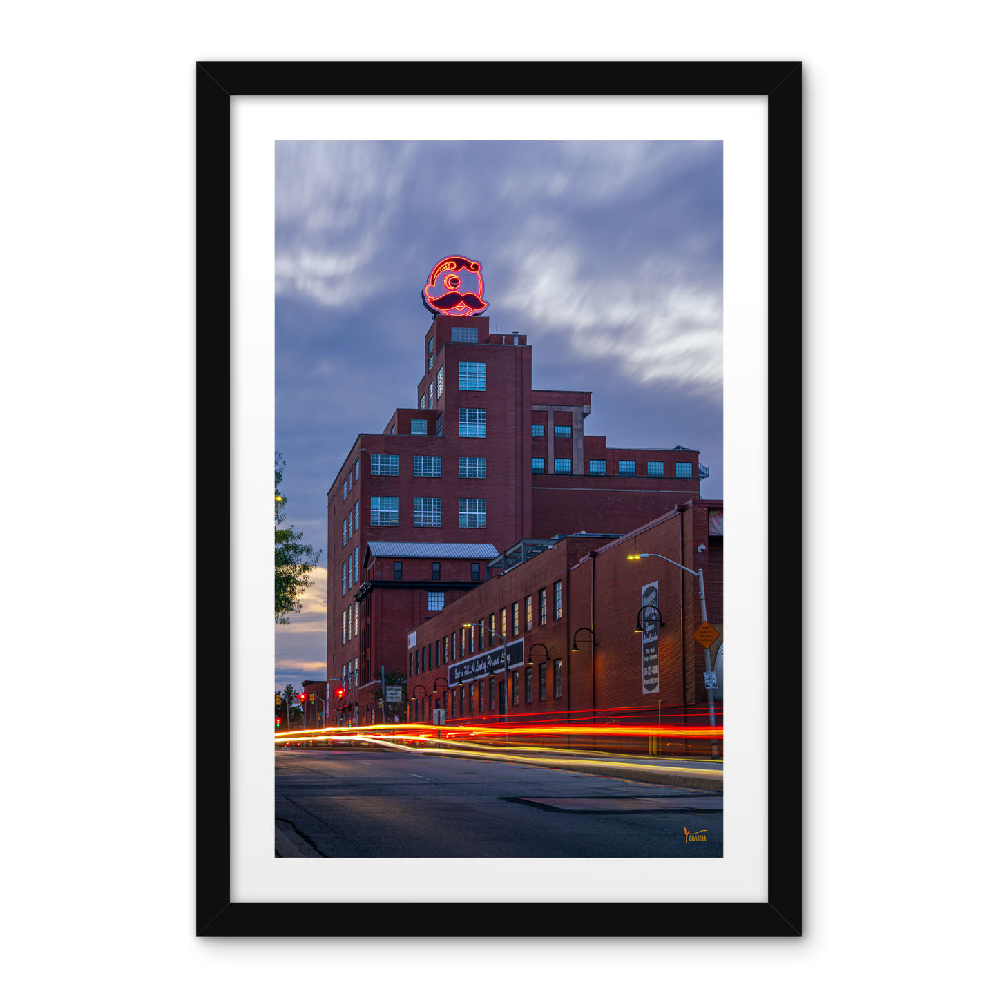 Brewers Hill Natty Boh Glow