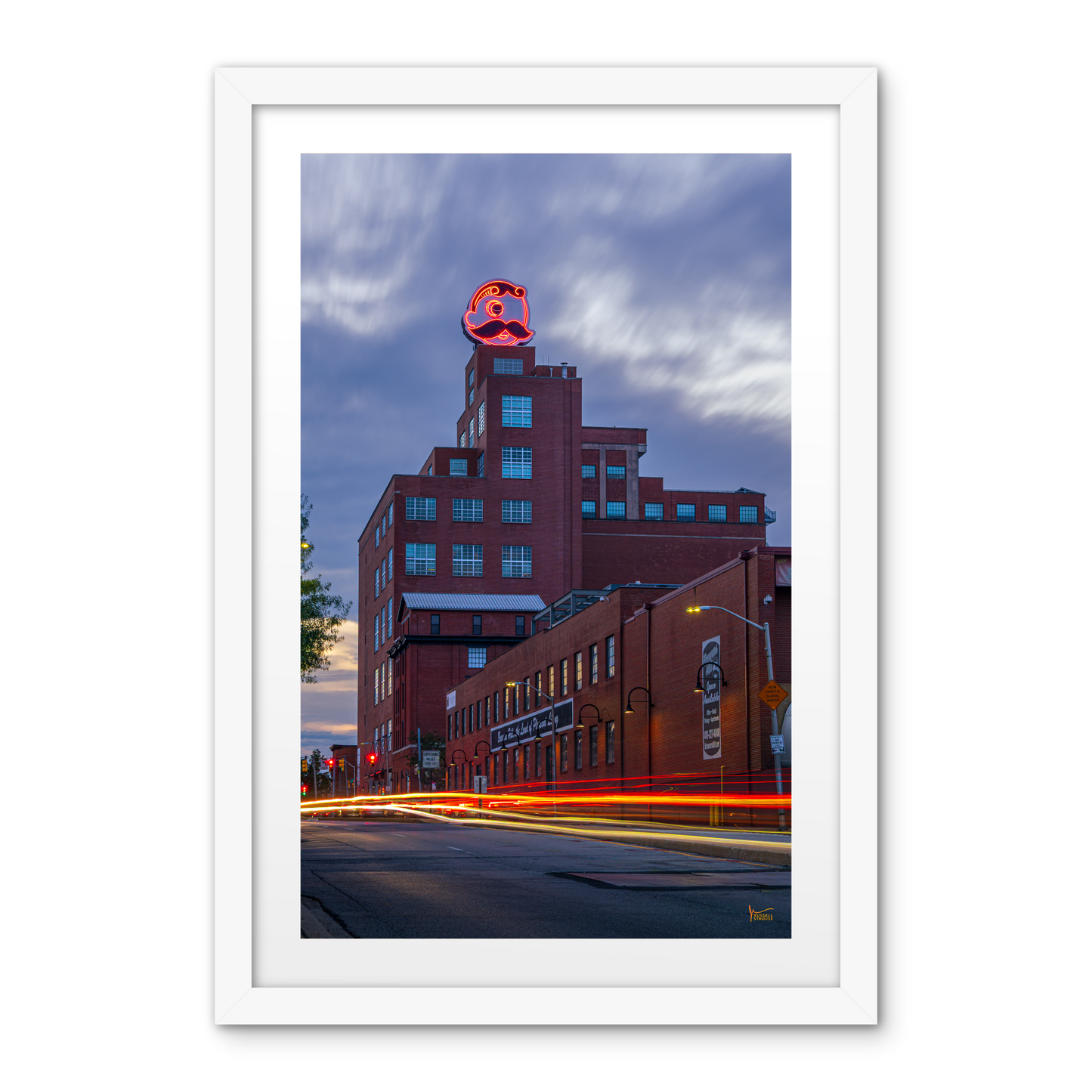 Brewers Hill Natty Boh Glow